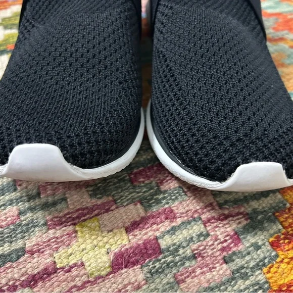 Eileen Fisher Zing Sustainable Stretch Knit Sneaker 8 1/2 - Picture 3 of 6